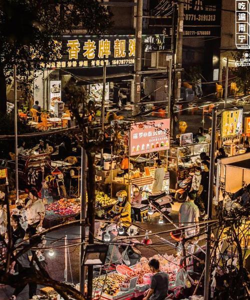 《不服小天王》游戏之花瓶姑娘曙光女神（以乐趣征服不服小天王，拯救曙光女神）